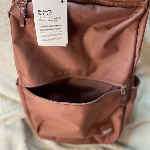 Sold Lululemon Double Zip Backpack 22L Color Spiced Chai NWT - Picture 13 of 13